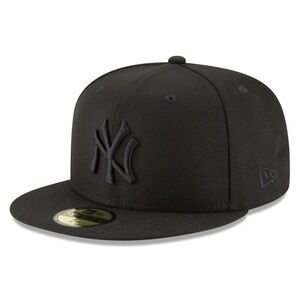 New Era Yankee Hat Black 7 3/4 NEW